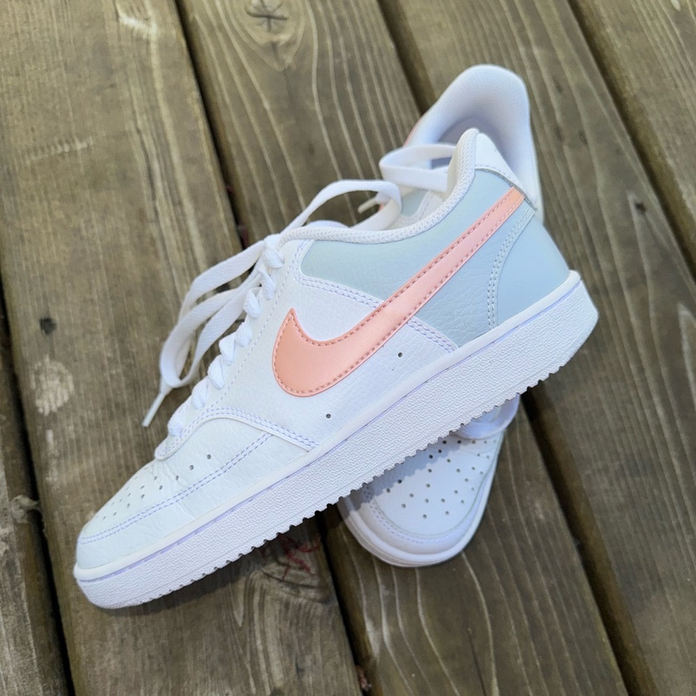 Nike Court Vision Low